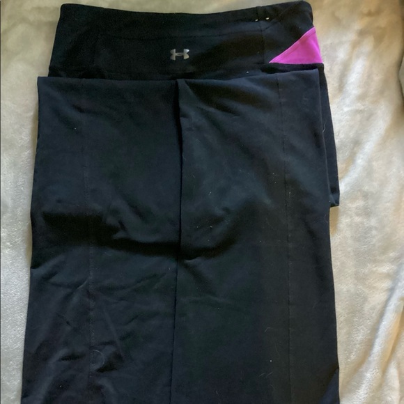 Under Armour Bootleg Yoga Pants - Picture 2 of 3